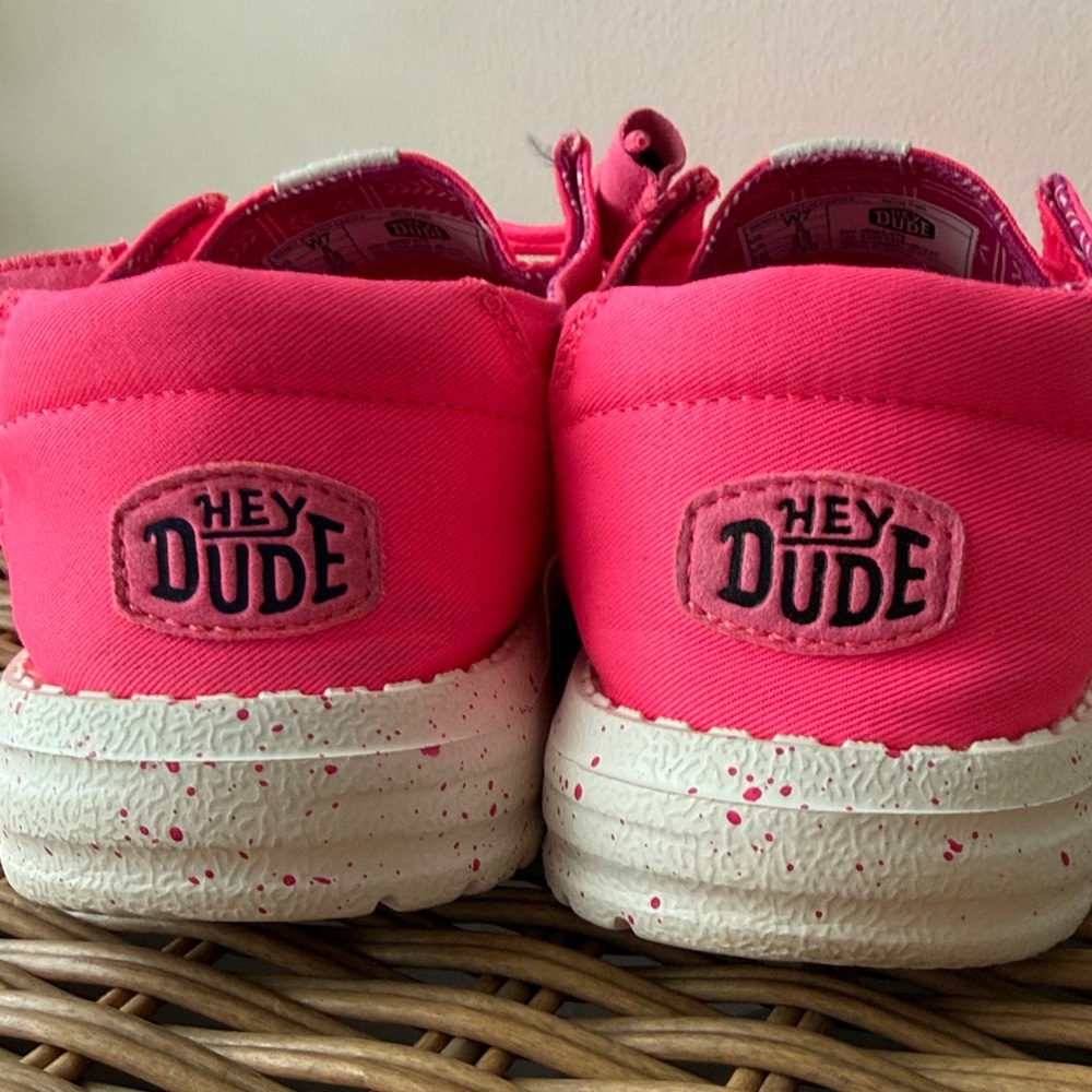 Hey Dude Women's Neon Pink Flats - Picture 6 of 6